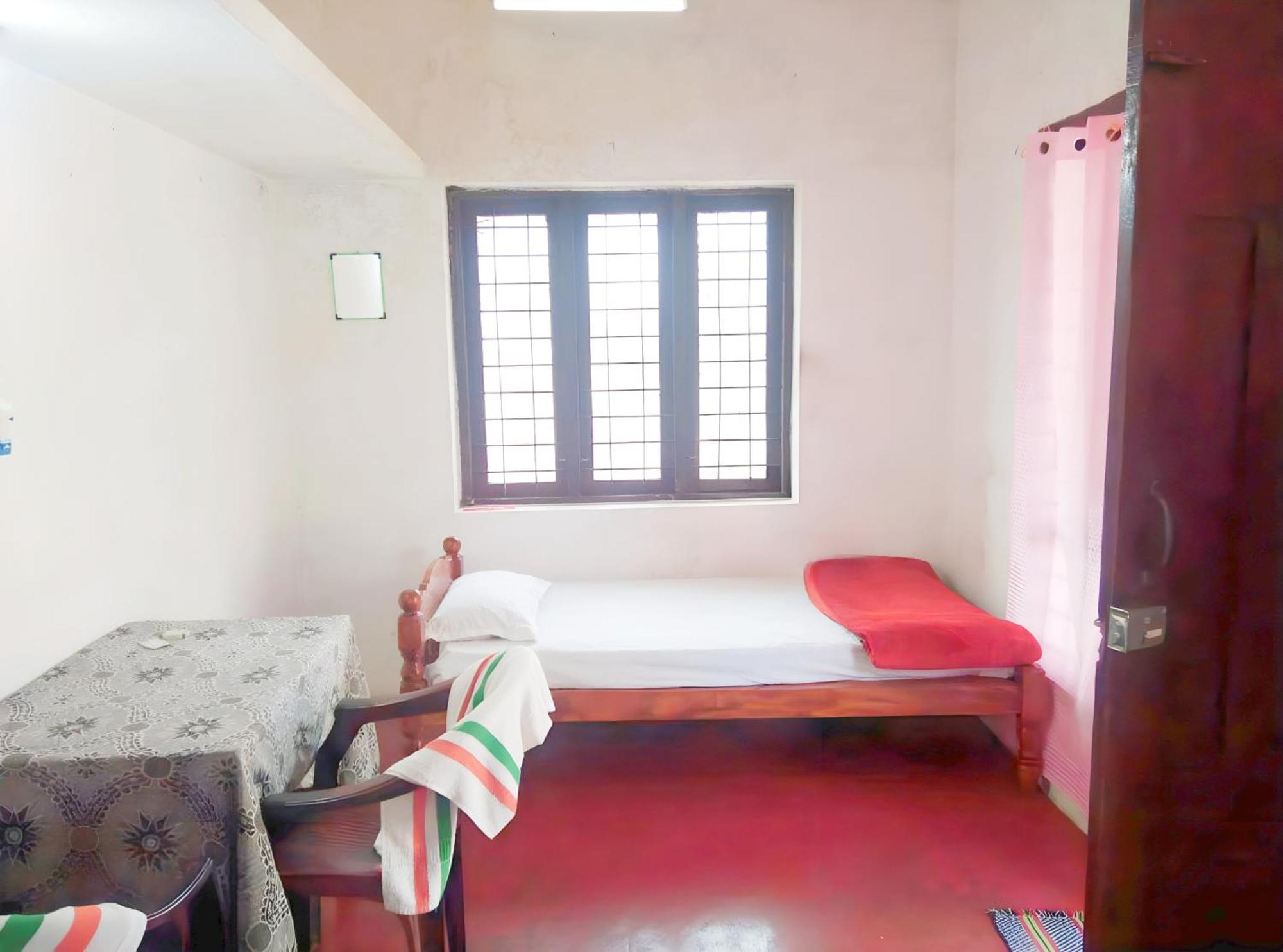 Thachattu Homestay Vaikom Eksteriør billede